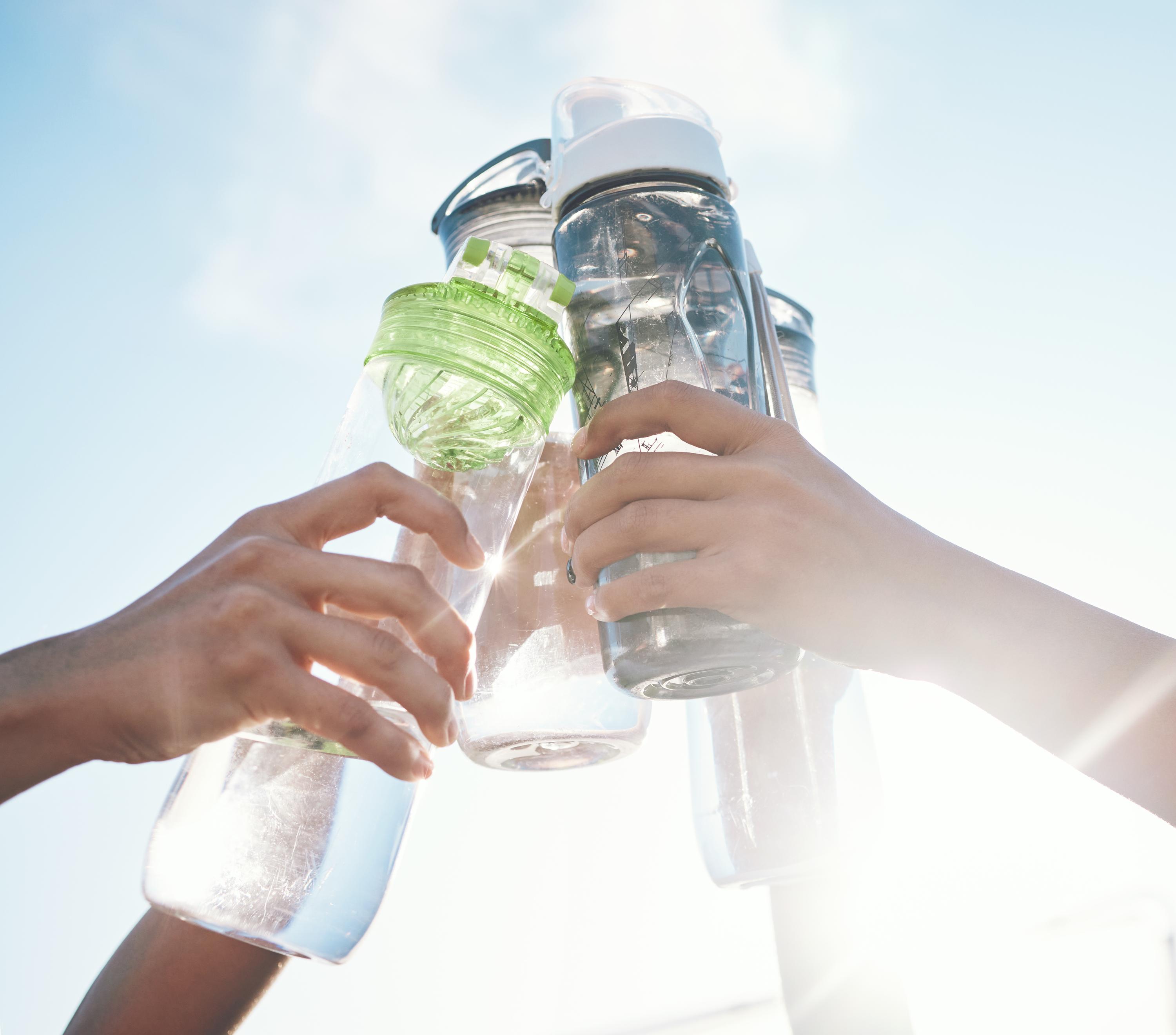 What Makes a Hydration Mix Worth Using on Demanding Days (Long Shifts, Workouts, Travel)
